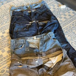 ***LOT OF 5 PAIRS*** (4)old navy brand (1) Axist